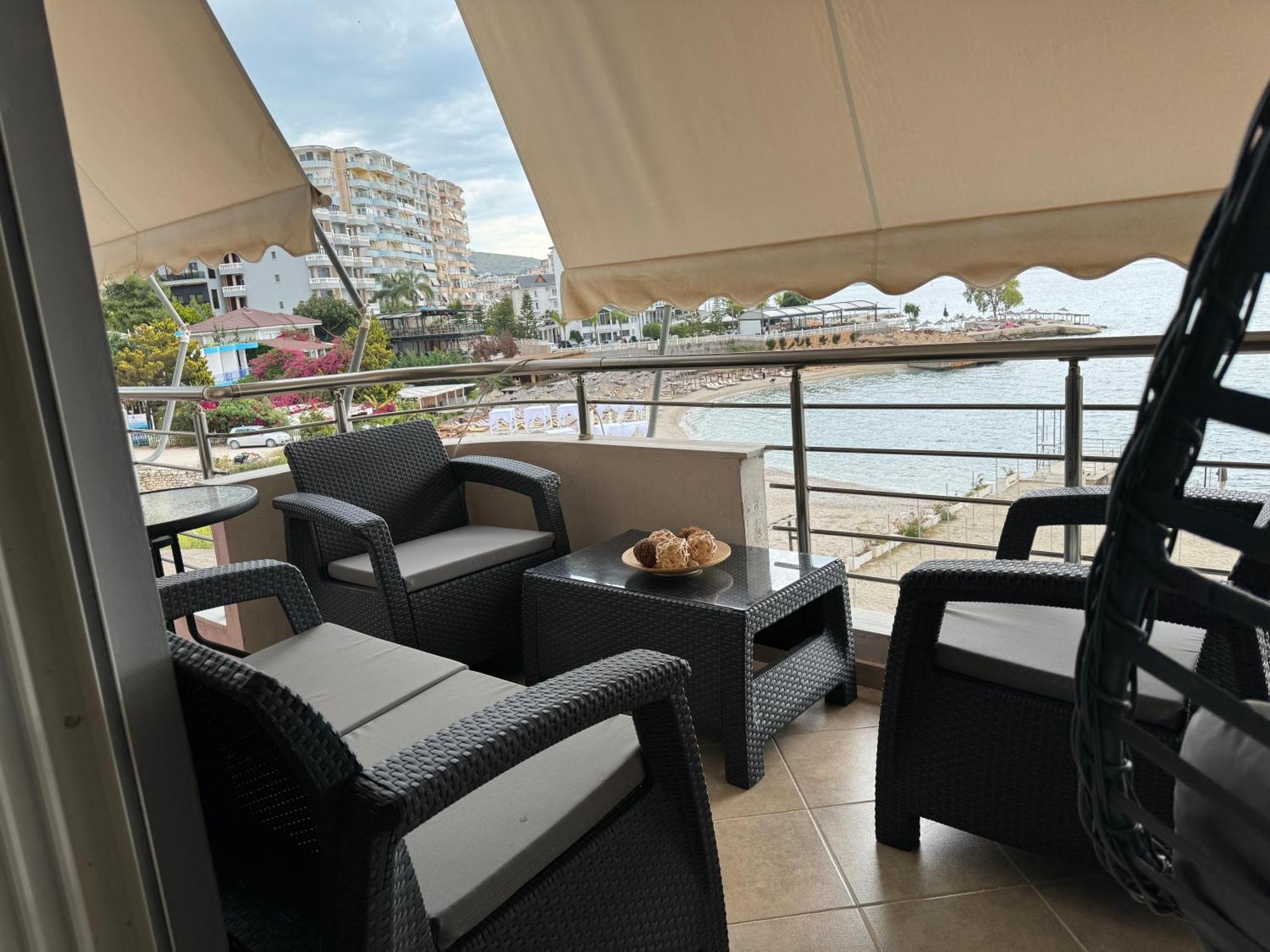 Leon Sea View Apartment Саранда Экстерьер фото